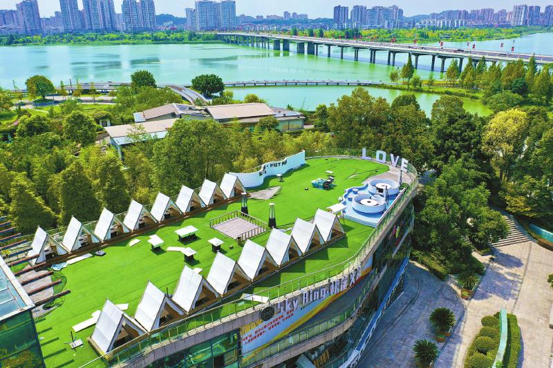 遂宁开启“城市能级全面提升”行动，推进“第五立面”改造——不光刷新“颜值”还要提升“价值”「相关图片」